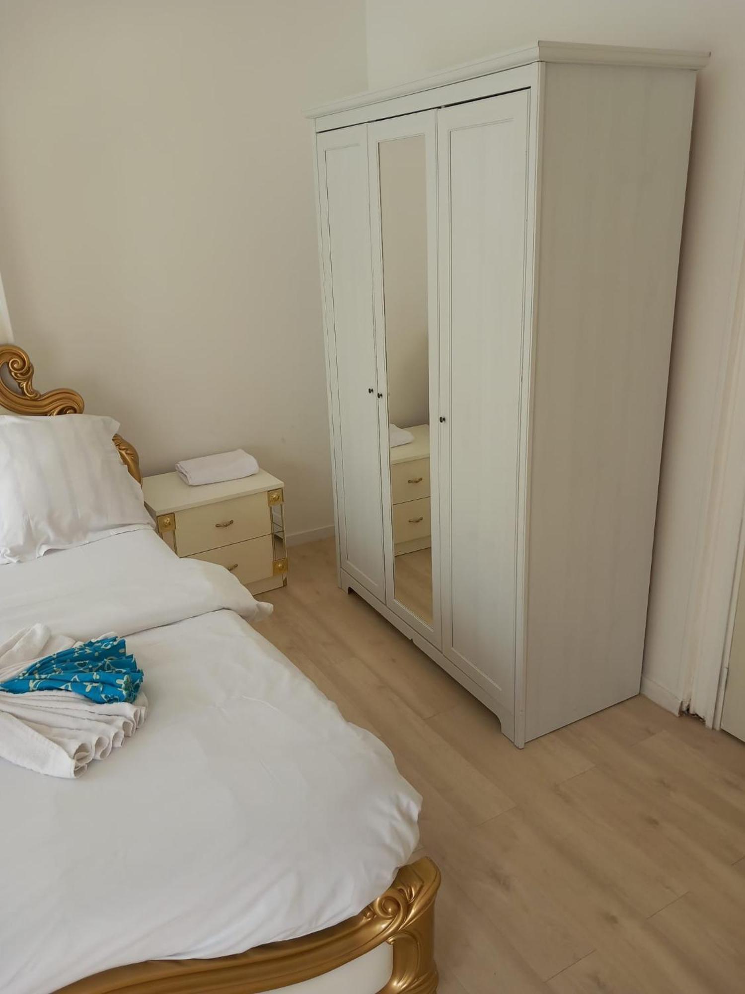 Les Jardins Secrets Villa โรมิญี-ซูร์-เซน ภายนอก รูปภาพ
