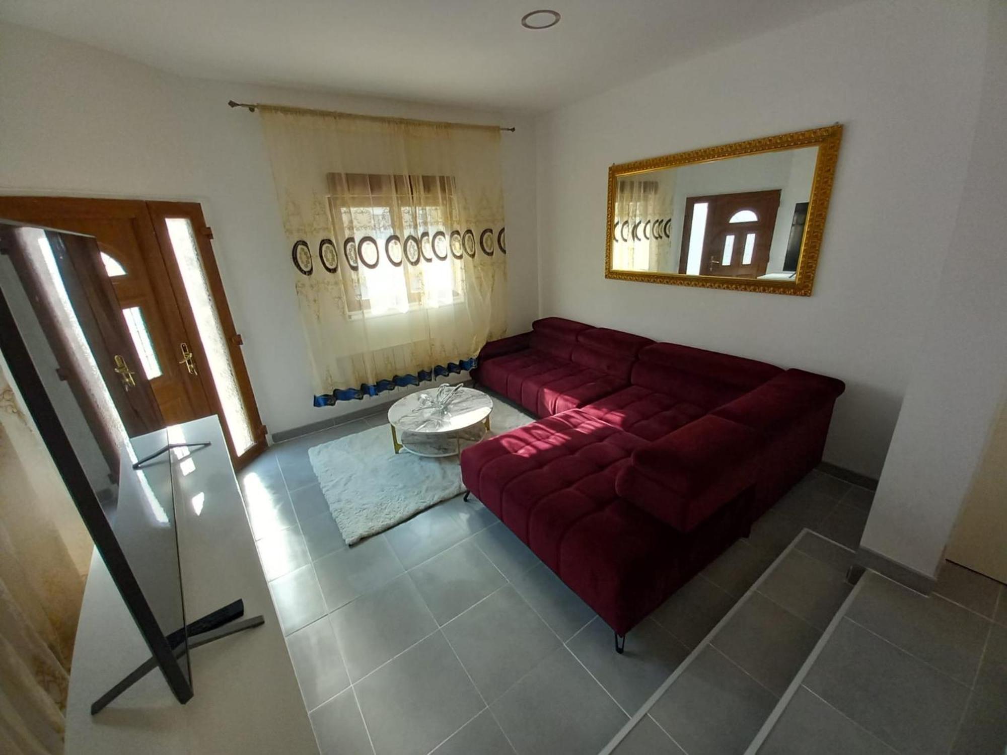 Les Jardins Secrets Villa โรมิญี-ซูร์-เซน ภายนอก รูปภาพ